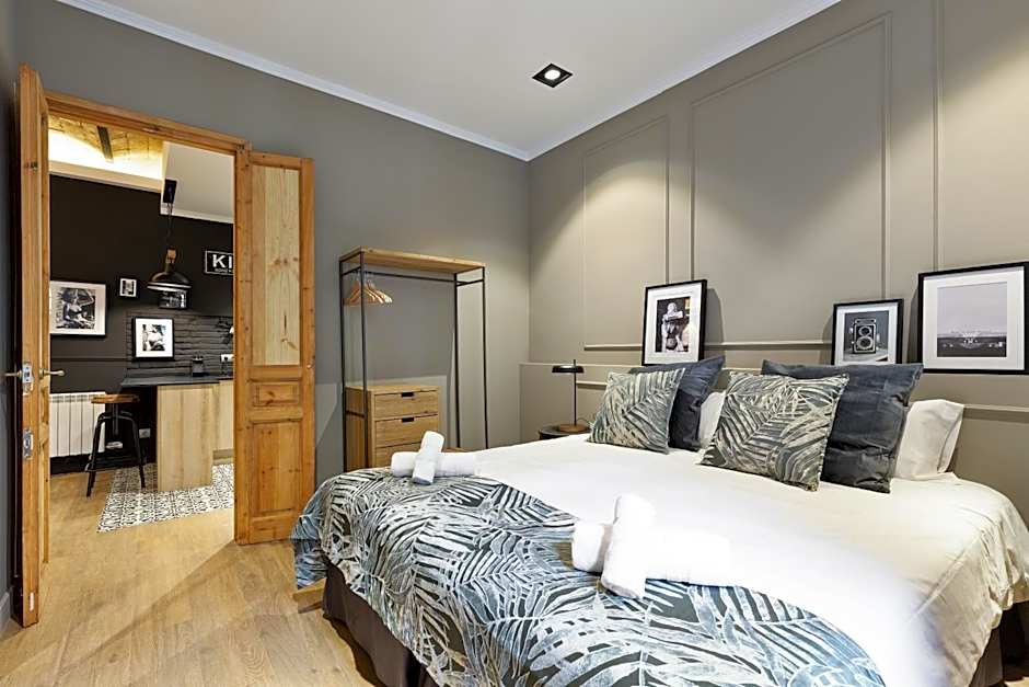 Sagrada266 by chicStays