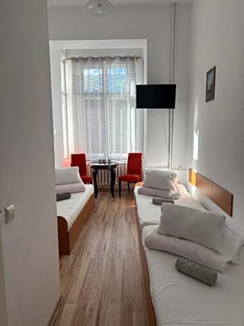 Triple Room with Private Bathroom