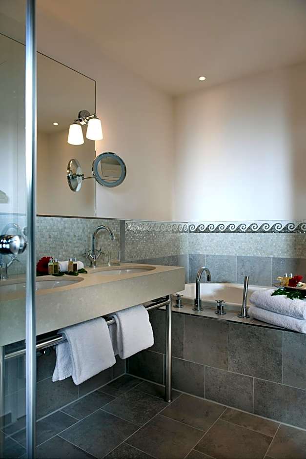 Hotel Elbflorenz Dresden