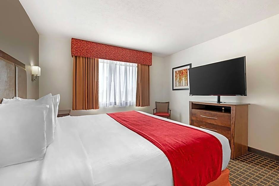 Best Western Plus Eagleridge Inn & Suites