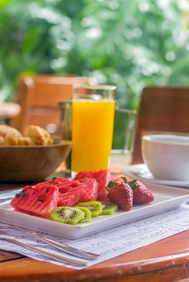 Leblon Suites Hotel Milla de Oro