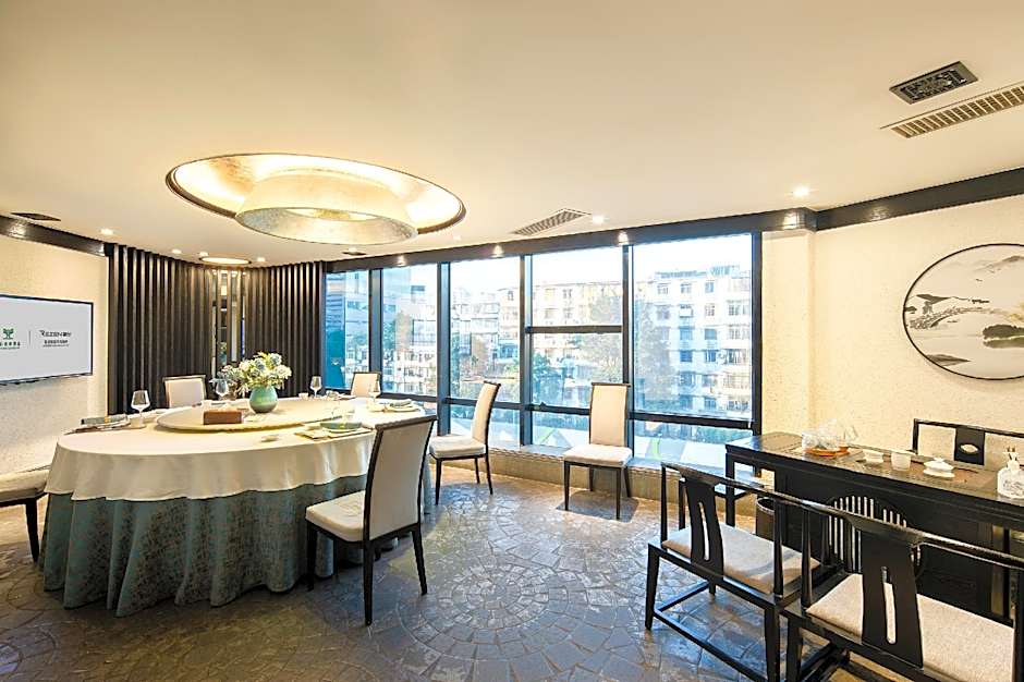 Yihe Hotel Ouzhuang