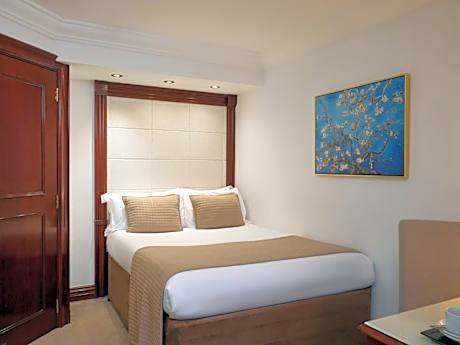 Basement Small Double Room