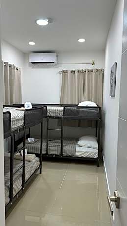 Bed in 4-Bed Mixed Dormitory Room