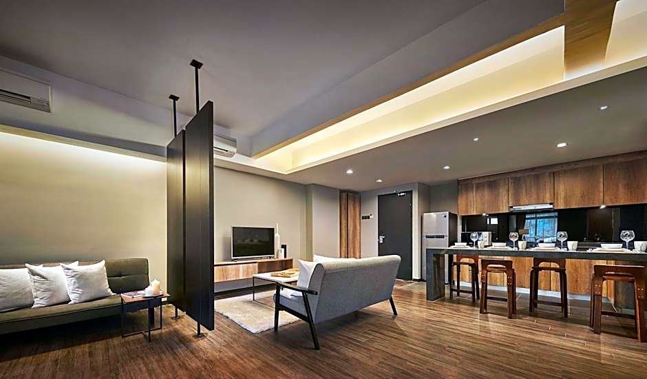 Tropics Eight Suites