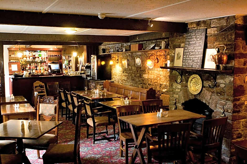 Fox and Pheasant Inn