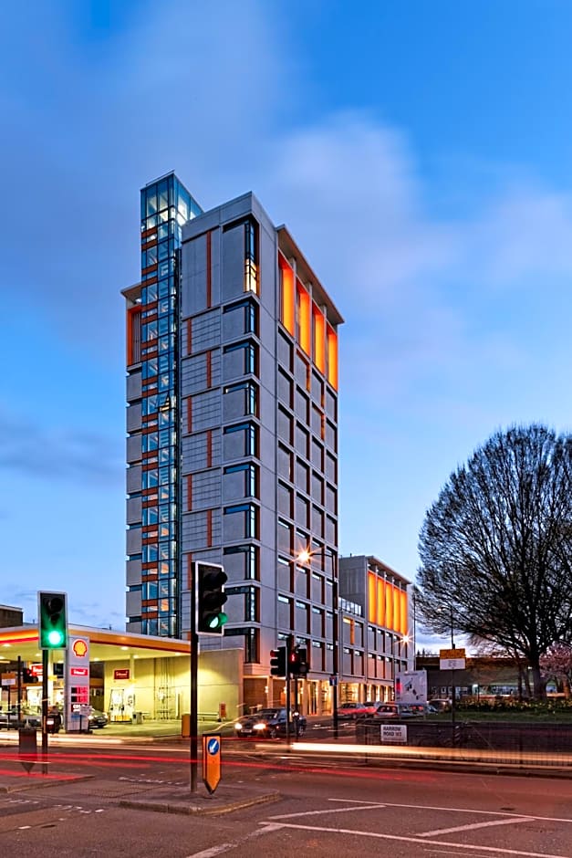 Torquay House (Royal Oak)