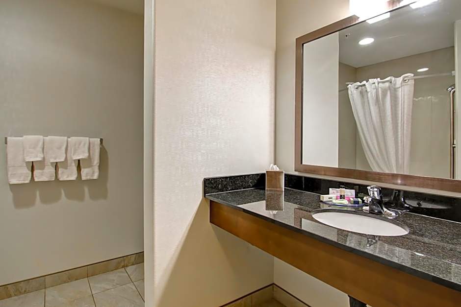 Canalta Martensville