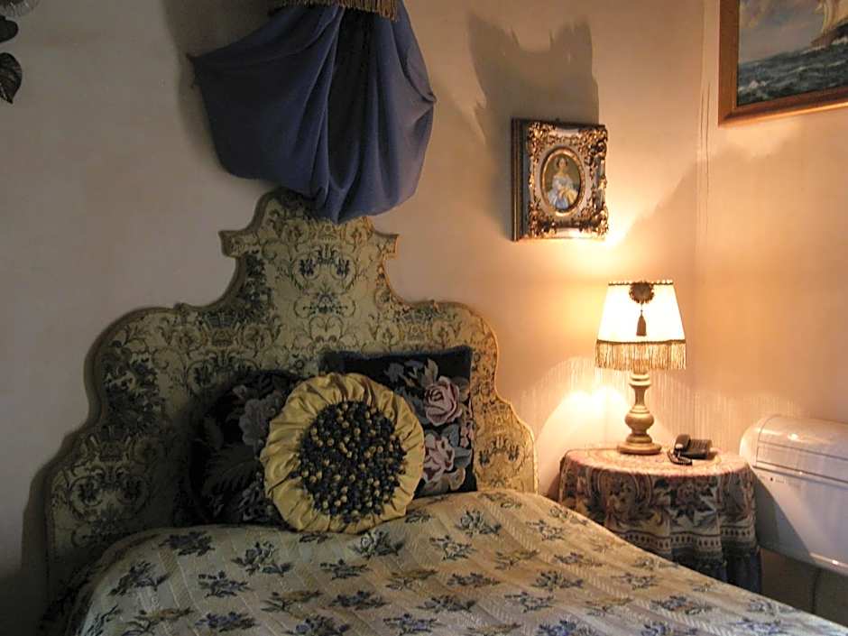 Hotel Castello Di Vigoleno