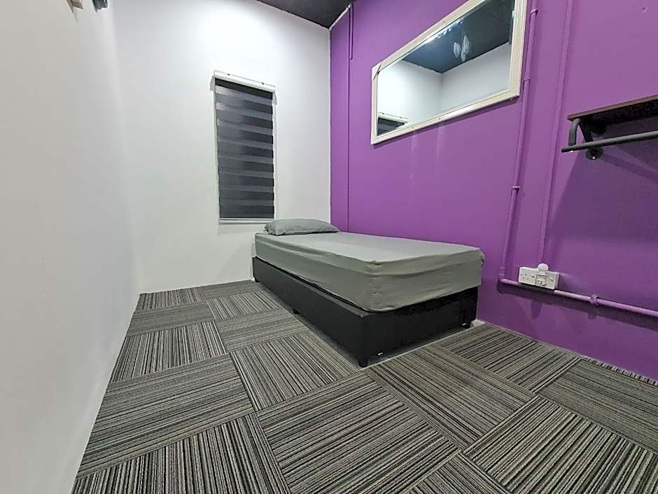 Ayden Hostel KLIA