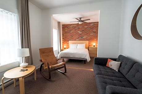 One-Bedroom Suite