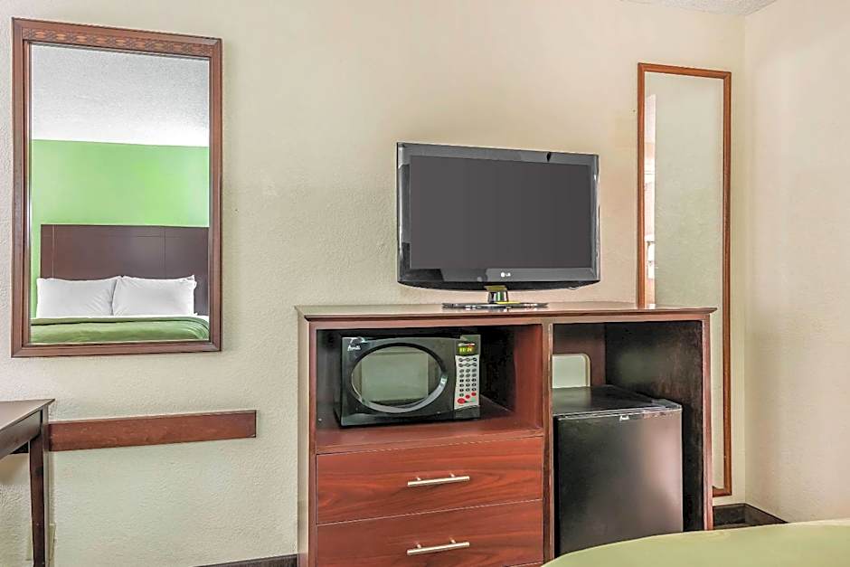 Quality Inn Fort Pierce I-95