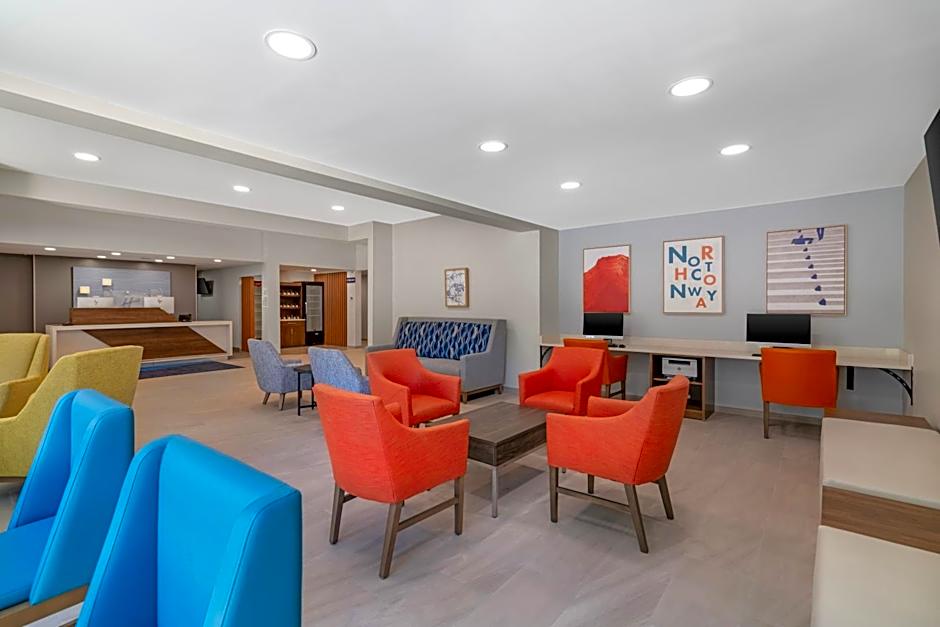 Holiday Inn Express & Suites North Conway, NH By IHG