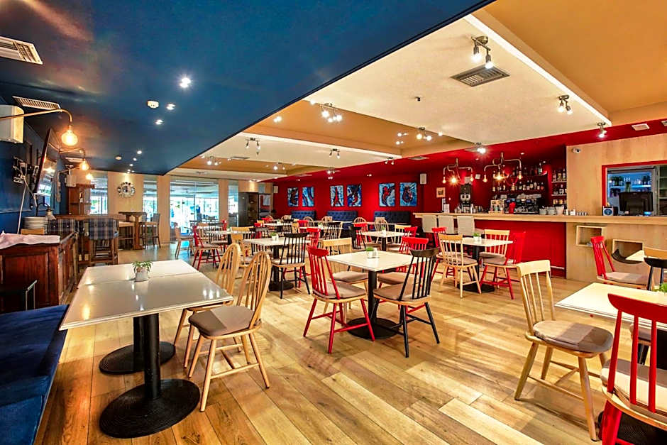 Capsis Astoria Hotel