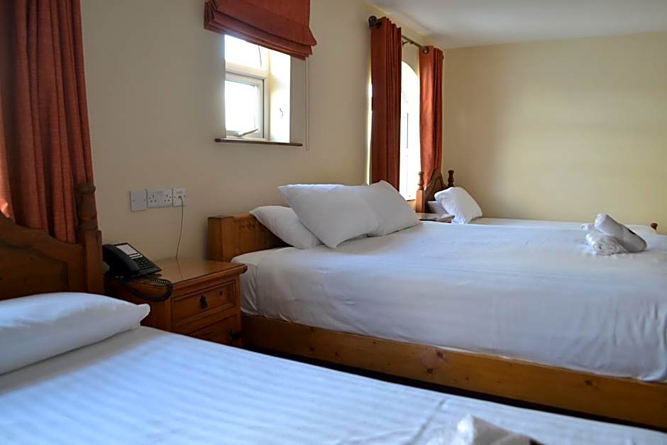 Walsh's Hotel and Apartments