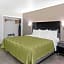 Quality Inn Kettleman City near Hwy 41