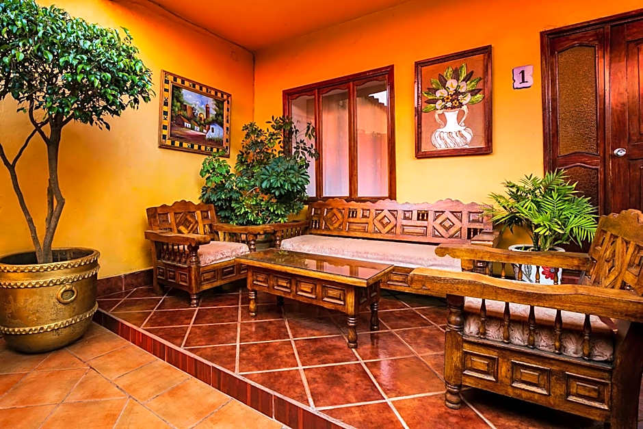 OYO Posada De Los Angeles