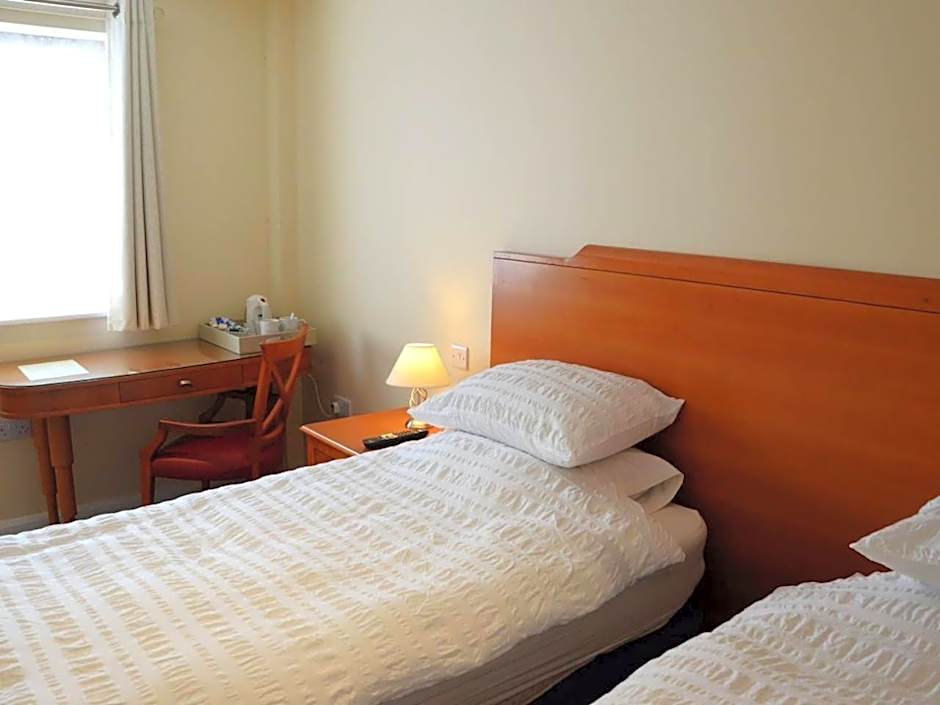 The Antelope at Upavon