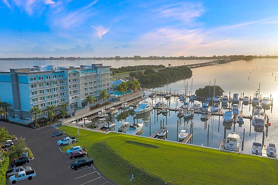 Compass Hotel by Margaritaville Anna Maria Sound