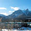 Super 8 Canmore