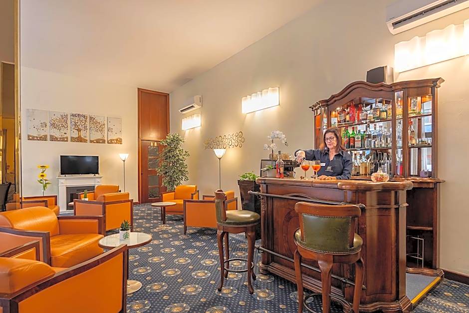 iH Hotels Milano Eur - Trezzano sul Naviglio