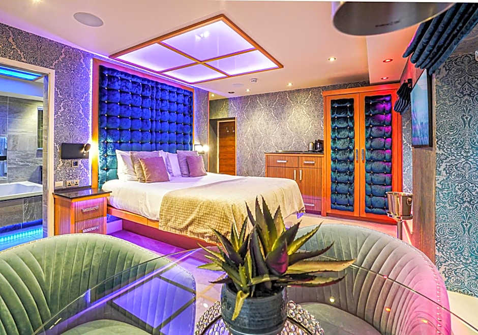Church Suites by The Cranleigh Boutique