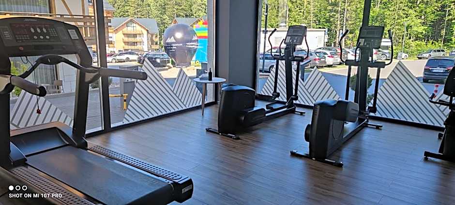 APARTAMENT w PLATINUM MOUNTAIN Z PARKINGIEM