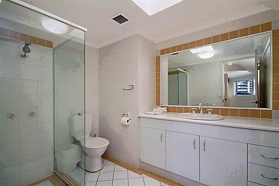 Blue Waters Apartments