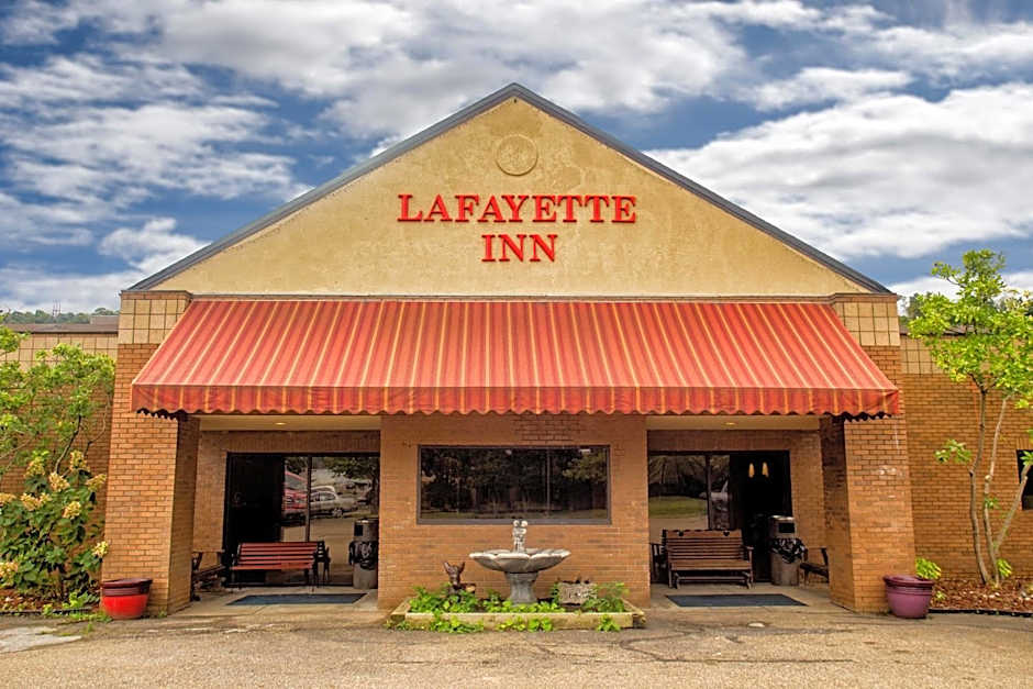 Lafayette Inn