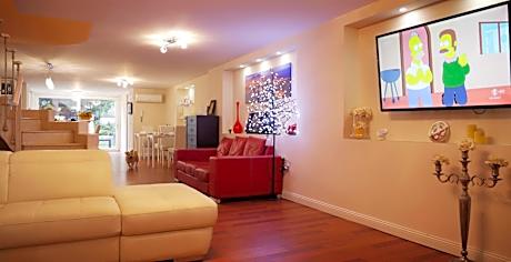 Queen Room with Garden View