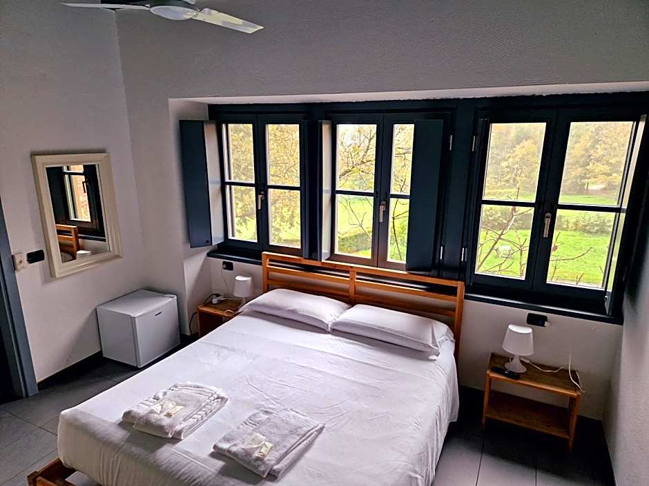 B&B e Ostello, Parco di Monza, CASCINA COSTA ALTA