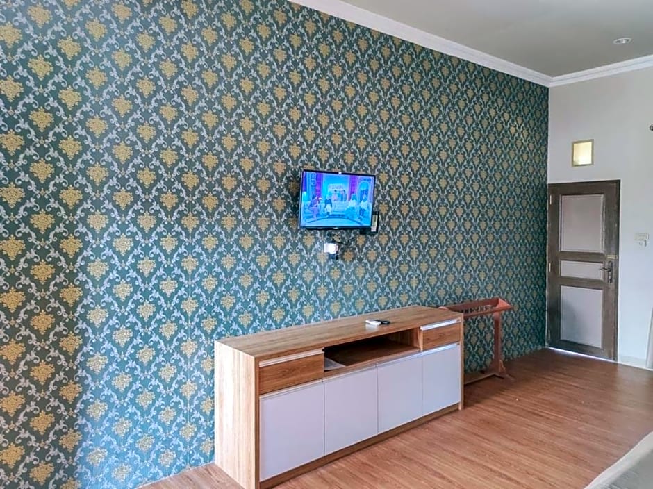 Hotel Remaja Indah Masamba