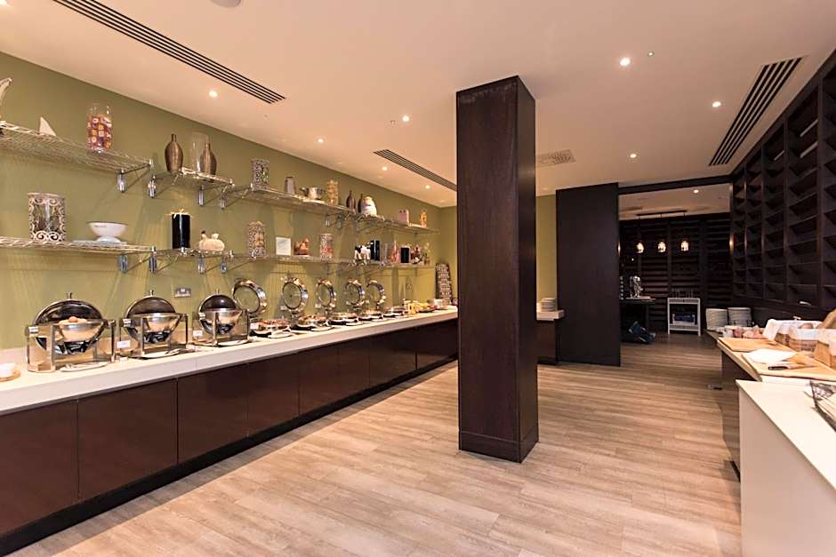 Radisson Blu Waterfront Hotel, Jersey