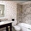 Holiday Inn & Suites Boston Peabody by IHG