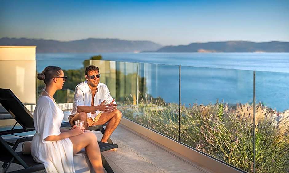 Aminess Younique Narrivi Hotel