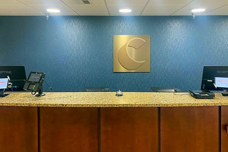 Comfort Inn & Suites Trussville I-59 exit 141