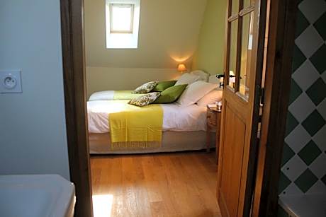 Twin Room with Garden View