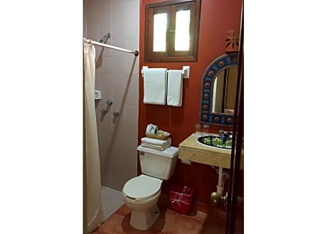 Studio Queen Size Bed