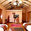 Hotel & Mirador Los Apus