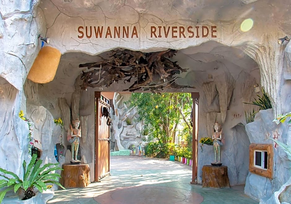 Suwanna Riverside Resort