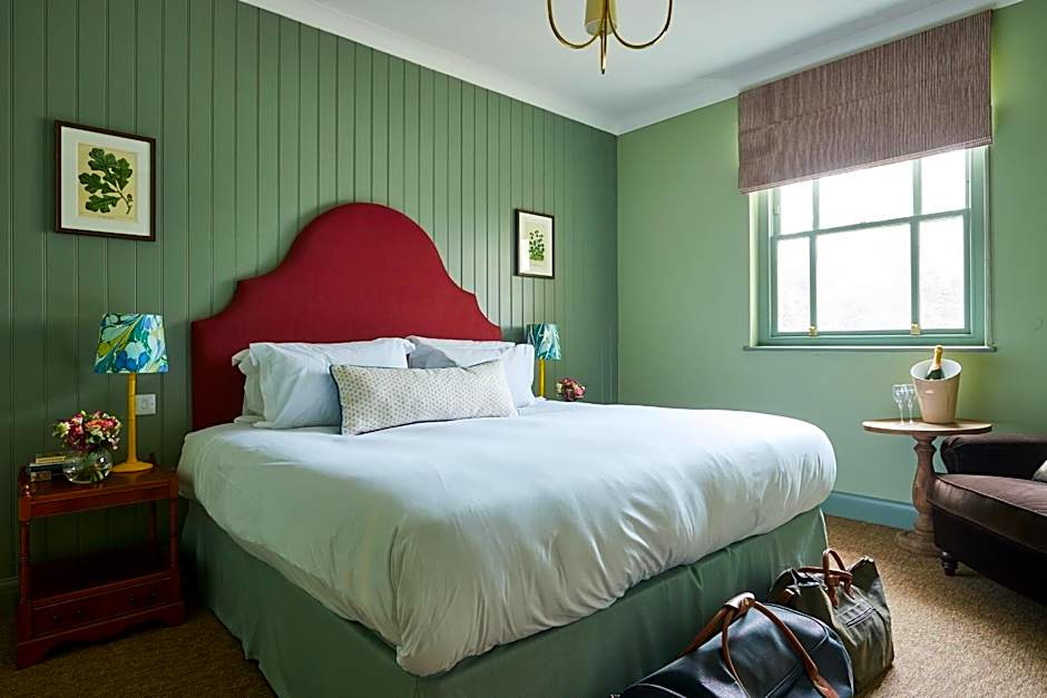 The Retreat, Elcot Park