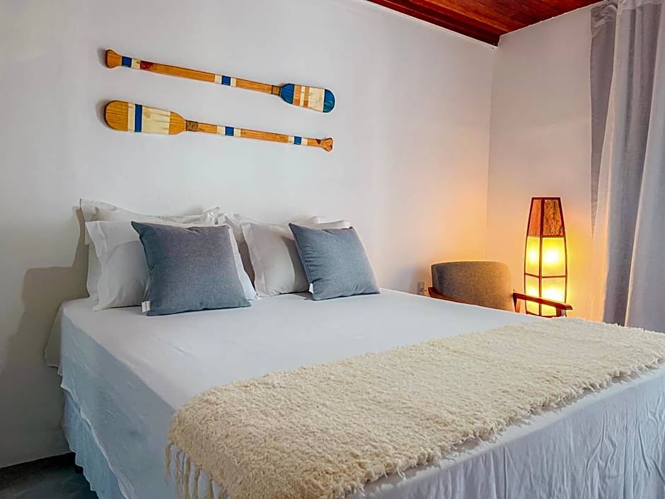 Parador 7 Bangalô, Praia do Parracho, 1,0 km da Rua Mucugê