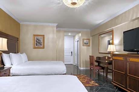 Superior Queen Room with Two Queen Beds