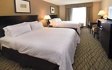 Double Room with Two Double Beds - Disability Access