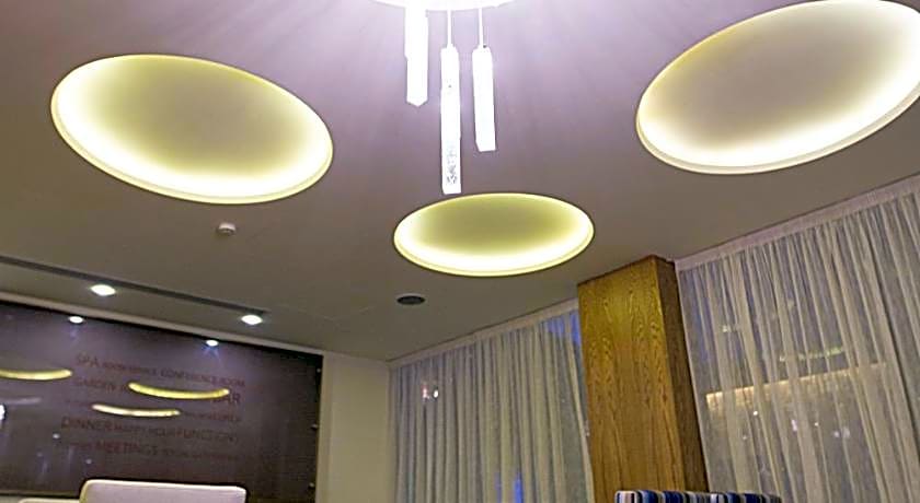 The J Hotel and Spa
