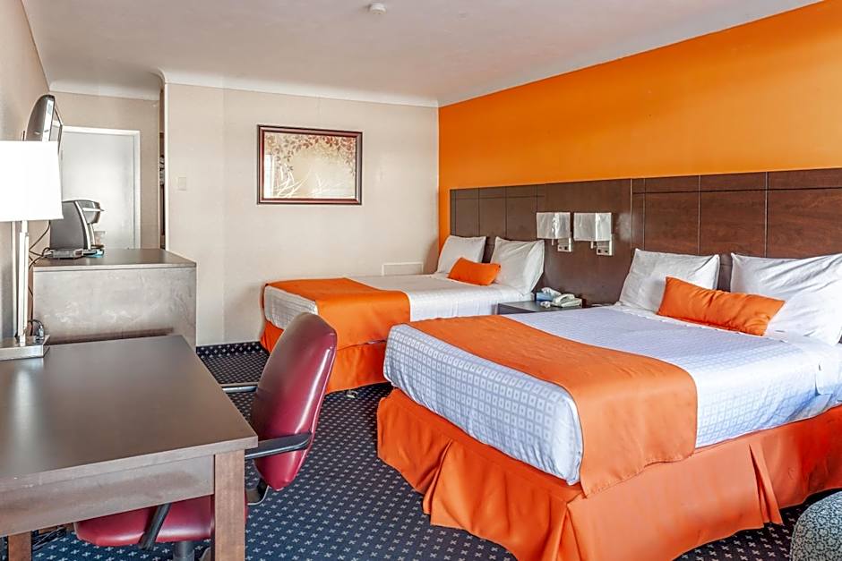 Knights Inn North Bay