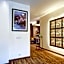Stately Suites - Golf Course Road