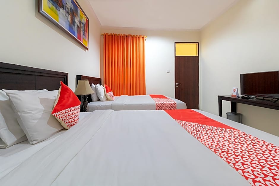 Flagship 2688 Guntur Hotel