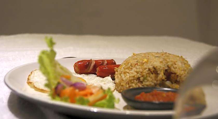 Sugiras Living Guest House