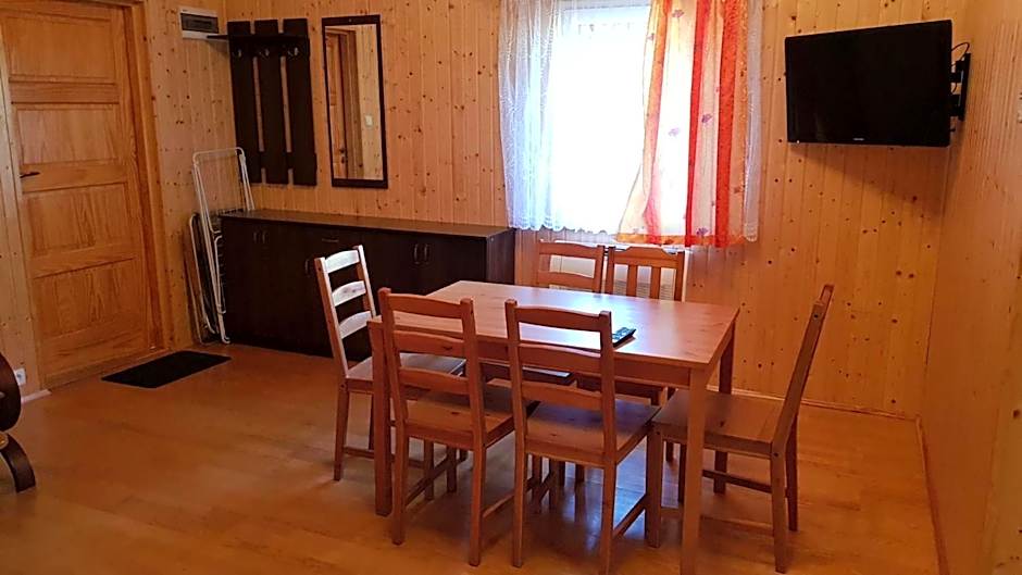 O.W. Krakus II - Domki i Pokoje